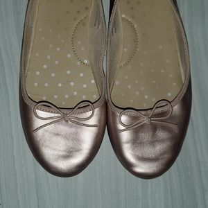 Cat&Jack girls flats size 5